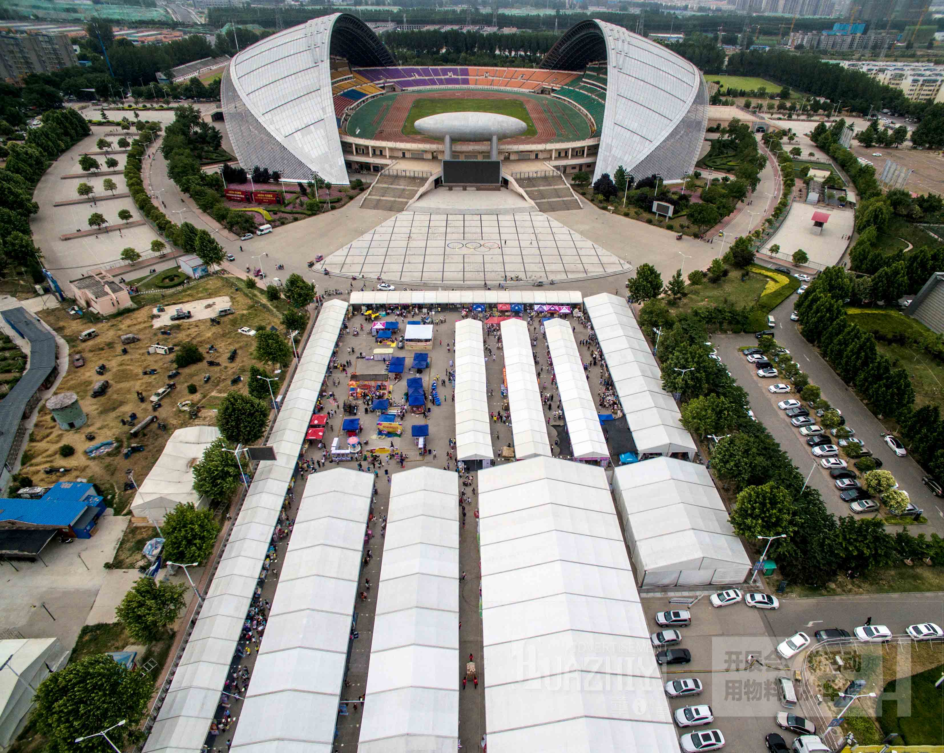 賽事篷房出租搭建在戶外活動中發揮良好作用